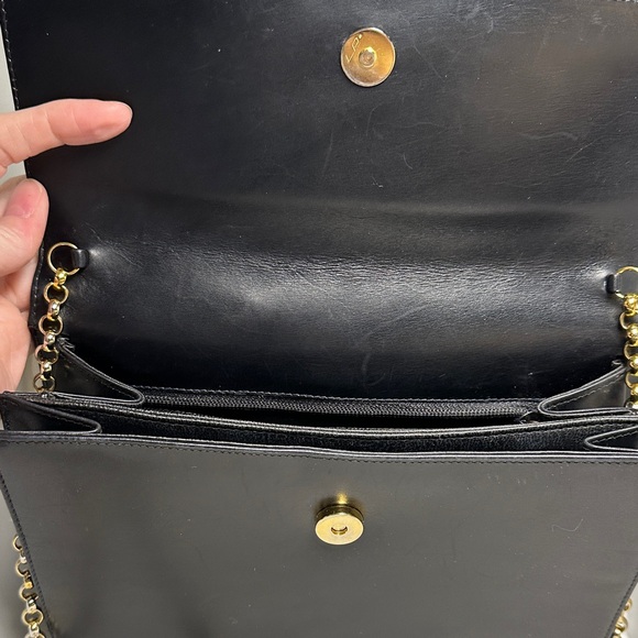 Salvatore Ferragamo Vintage Black Leather Flap Chain Link Shoulder Crossbody Bag - Picture 11 of 12